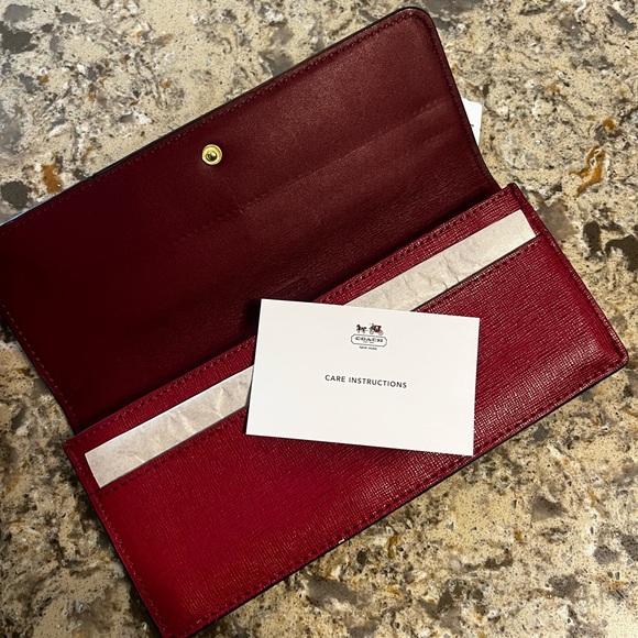 Coach Wallet NWT 49350 B4SCA - Picture 4 of 6